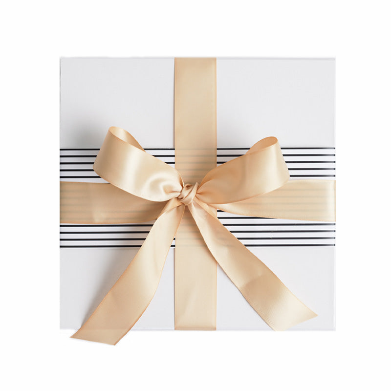 BELLE & BLUSH GIFT BAR | B&W Stripes - Gold